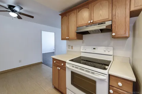 MLS: 250028386