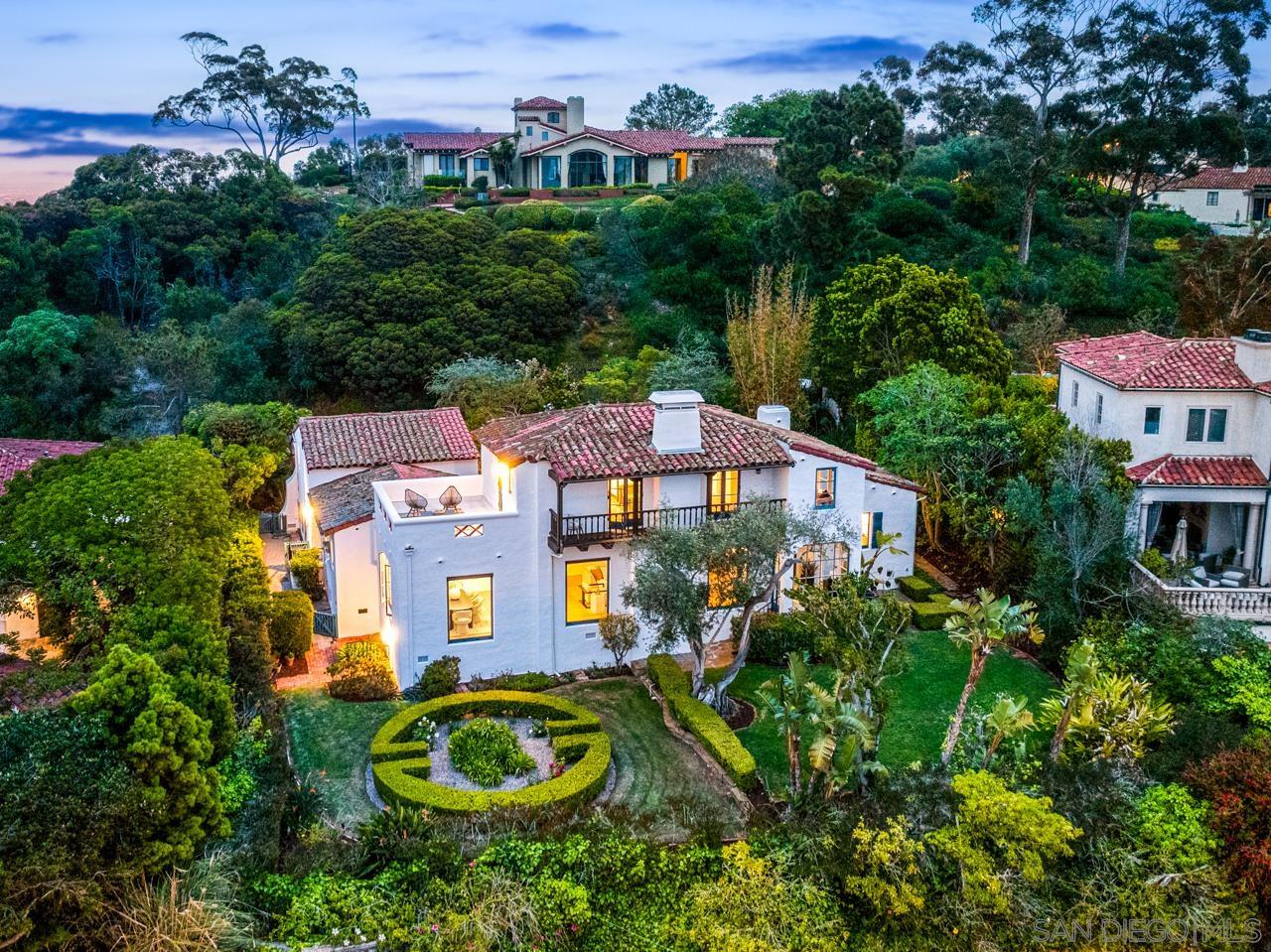 7316 Encelia Dr.