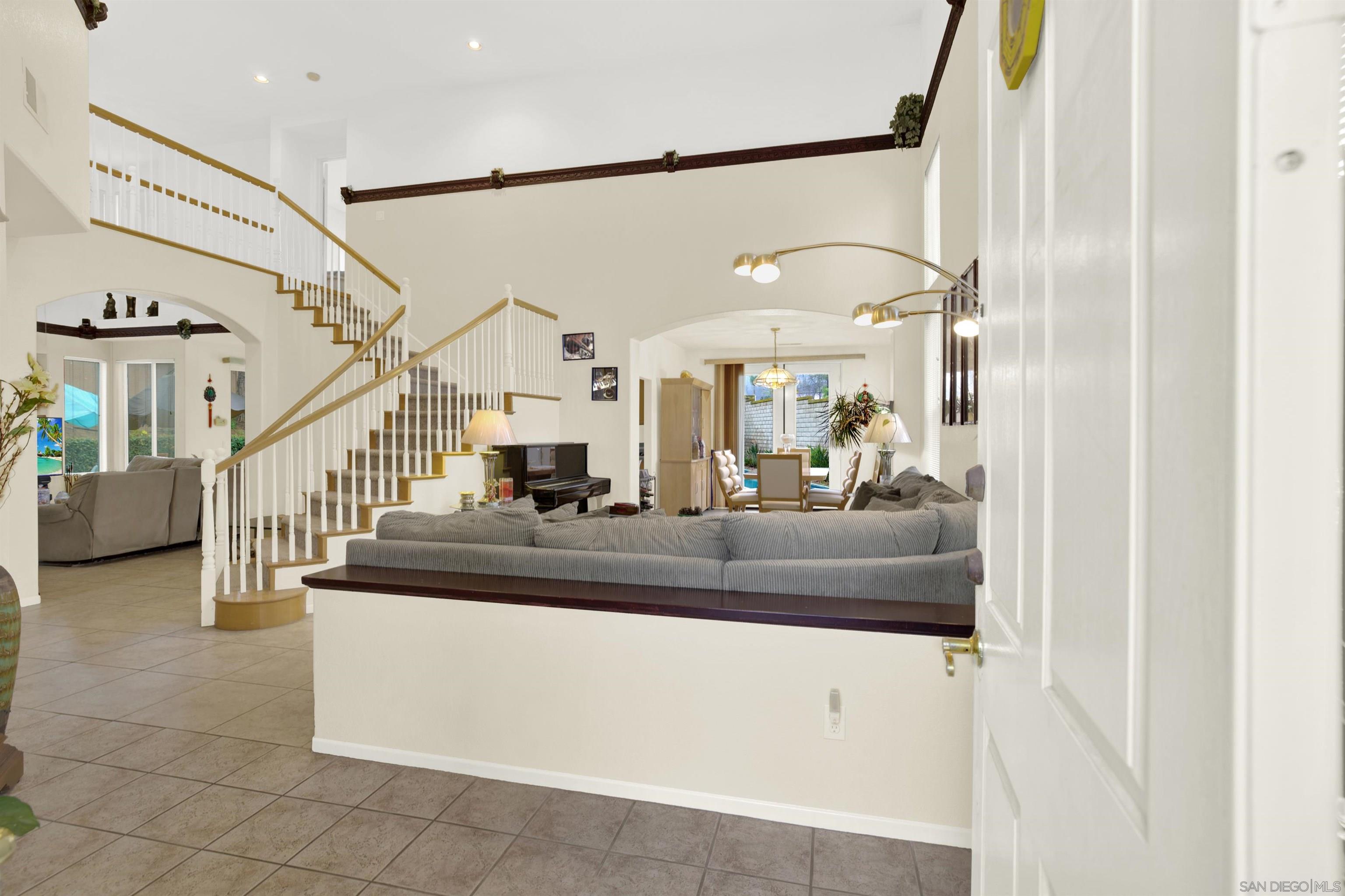 12032 Caneridge Rd