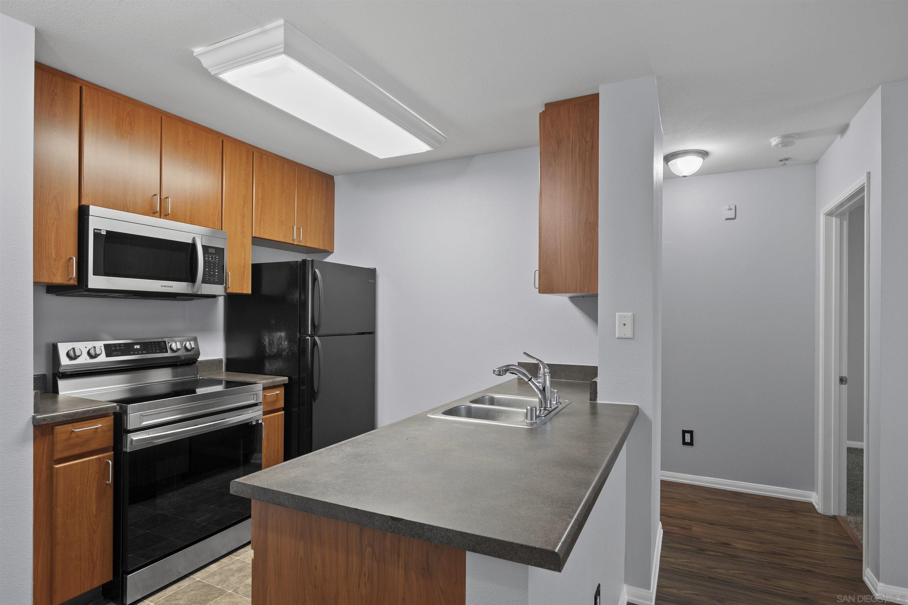 1435 India St 515