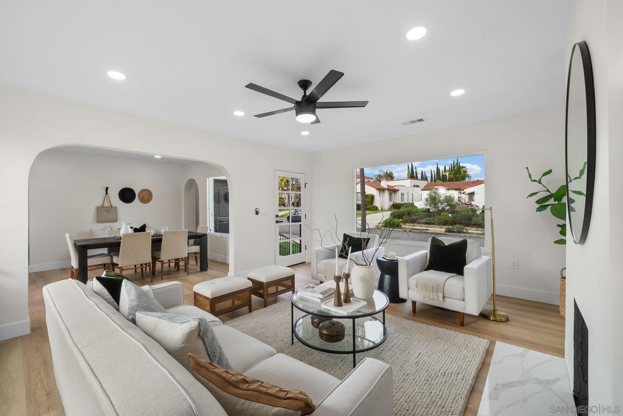 4033 S Hempstead Circle