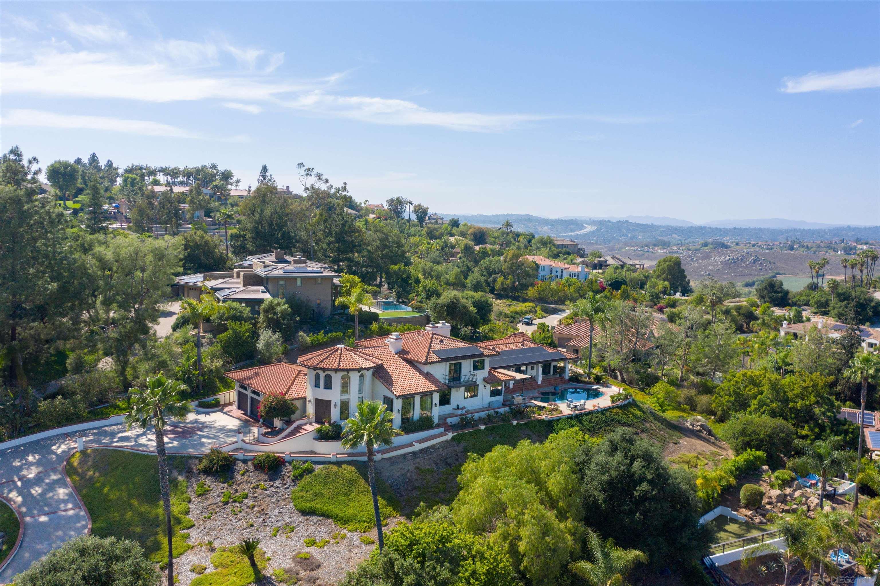 18818 Bernardo Trails Dr