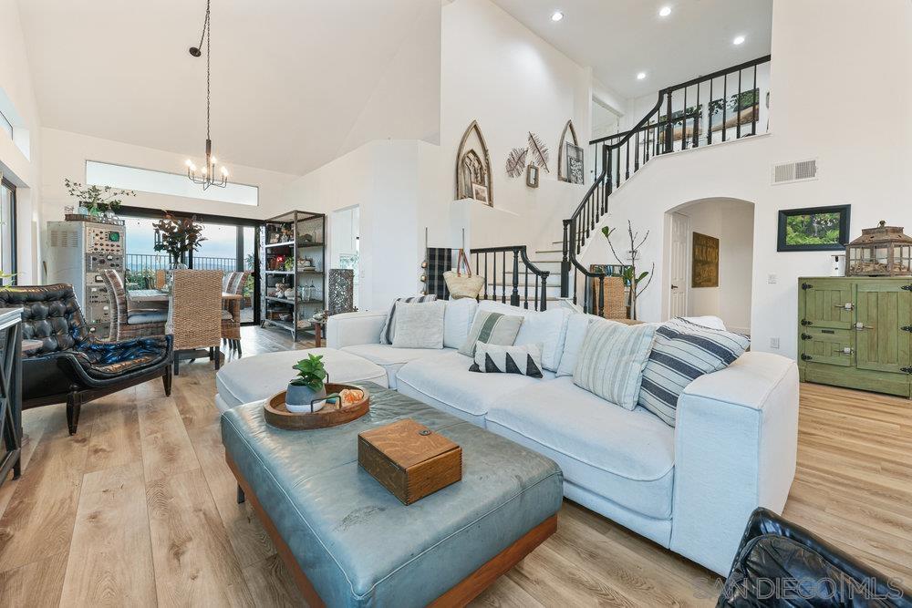 366 Doheny Bay Court