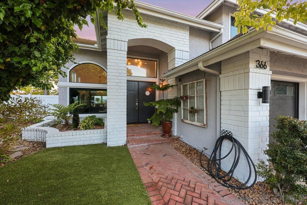 366 Doheny Bay Court
