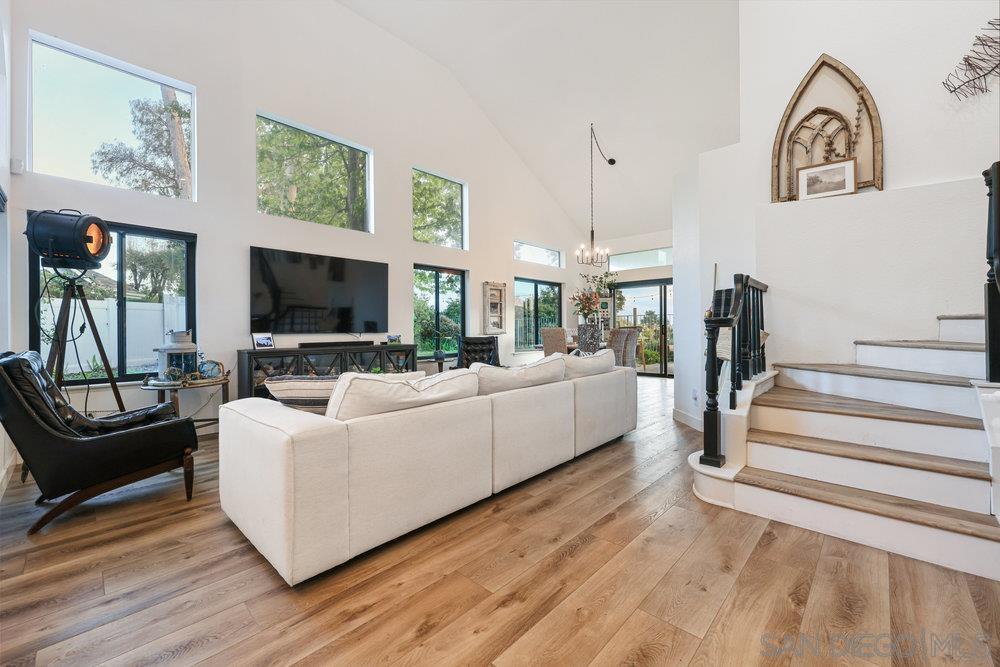 366 Doheny Bay Court