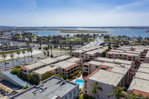 2540  Clairemonte Dr  307 San Diego CA 92117