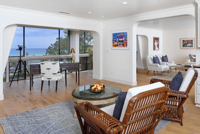 1552 Camino Del Mar