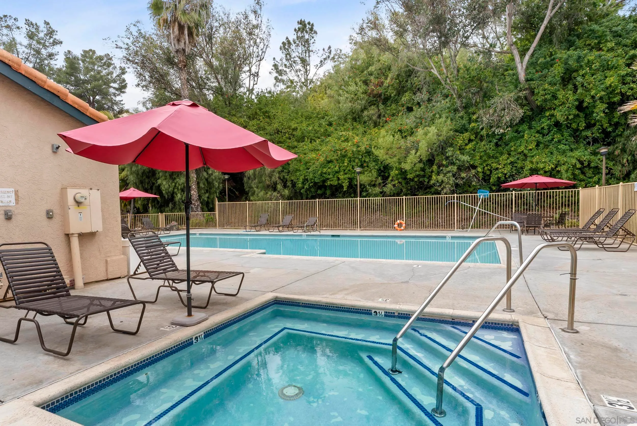 San Diego, California 92127, United States, 3 Bedrooms Bedrooms, ,2 BathroomsBathrooms,Residential,Pending,124879