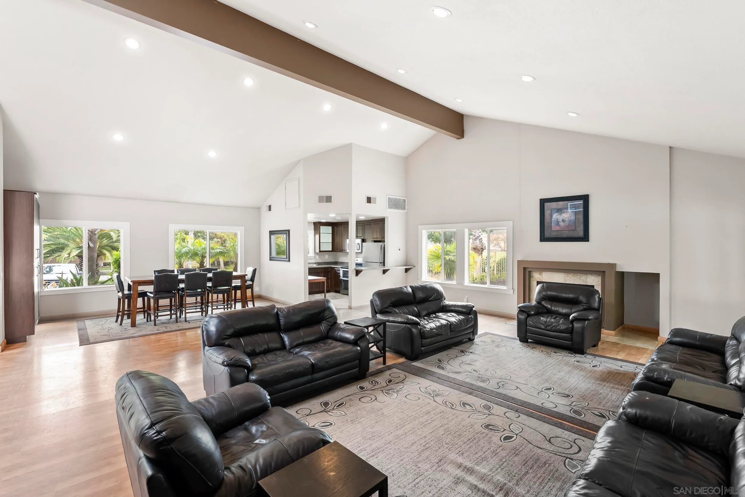 San Diego, California 92127, United States, 3 Bedrooms Bedrooms, ,2 BathroomsBathrooms,Residential,Pending,124879