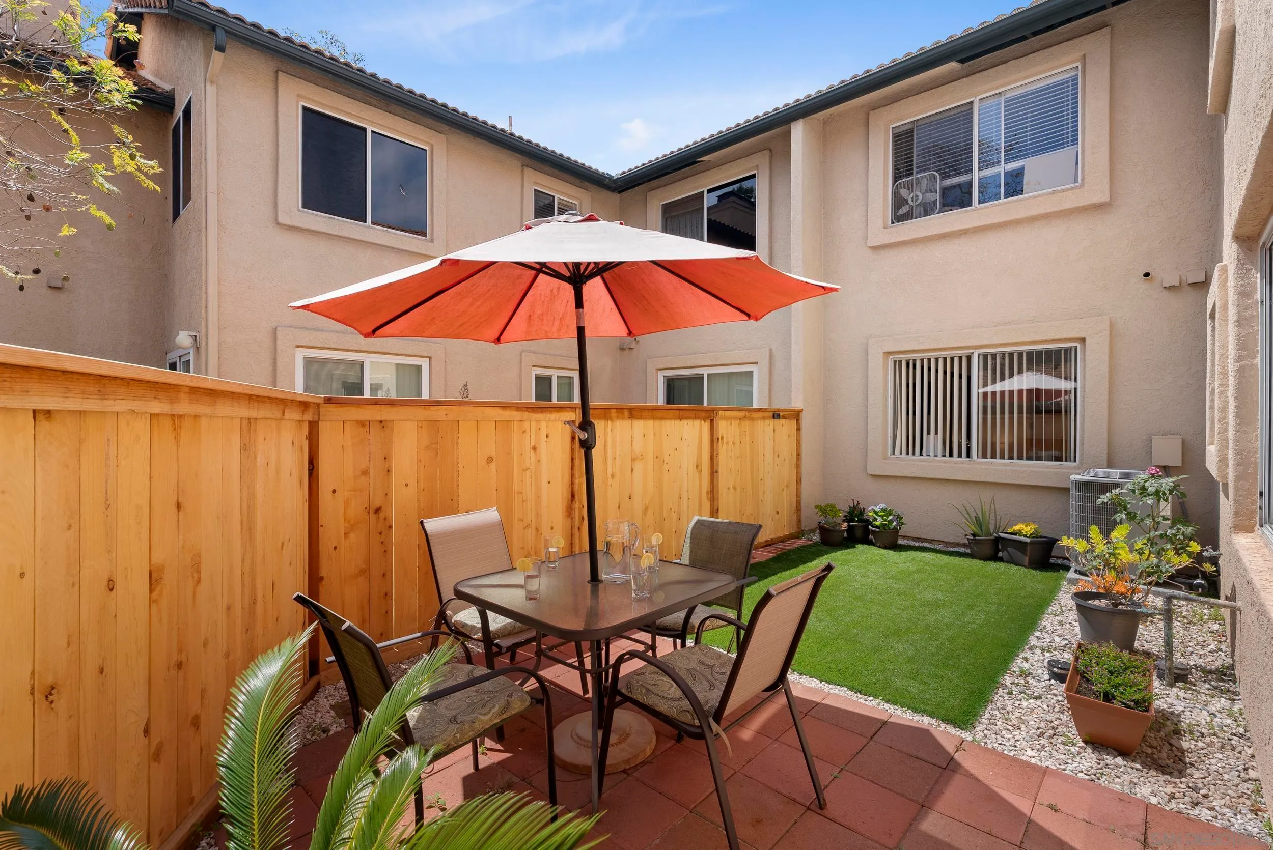 San Diego, California 92127, United States, 3 Bedrooms Bedrooms, ,2 BathroomsBathrooms,Residential,Pending,124879