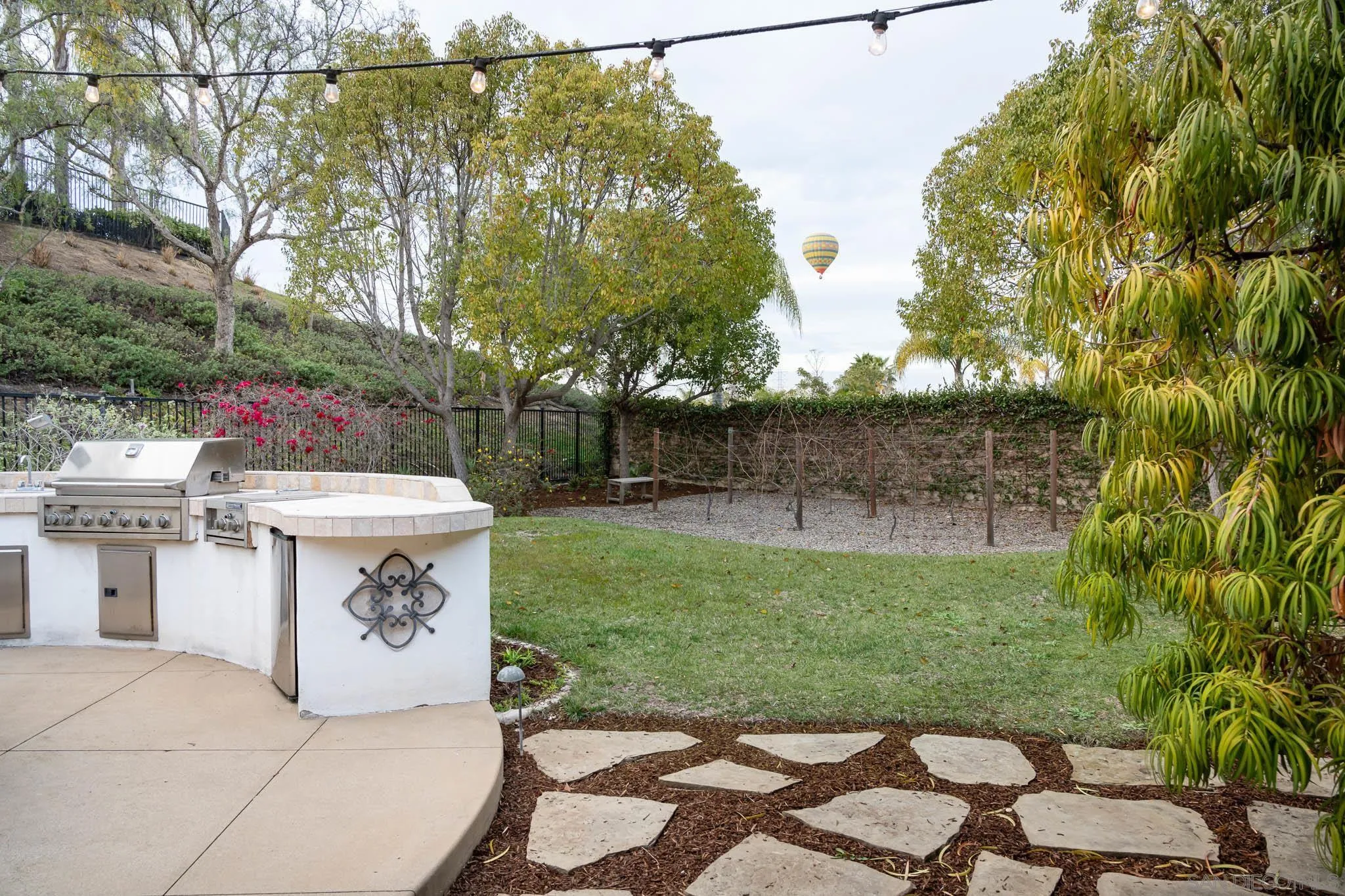 San Diego, California 92127, United States, 4 Bedrooms Bedrooms, ,4 BathroomsBathrooms,Residential,Active,6540