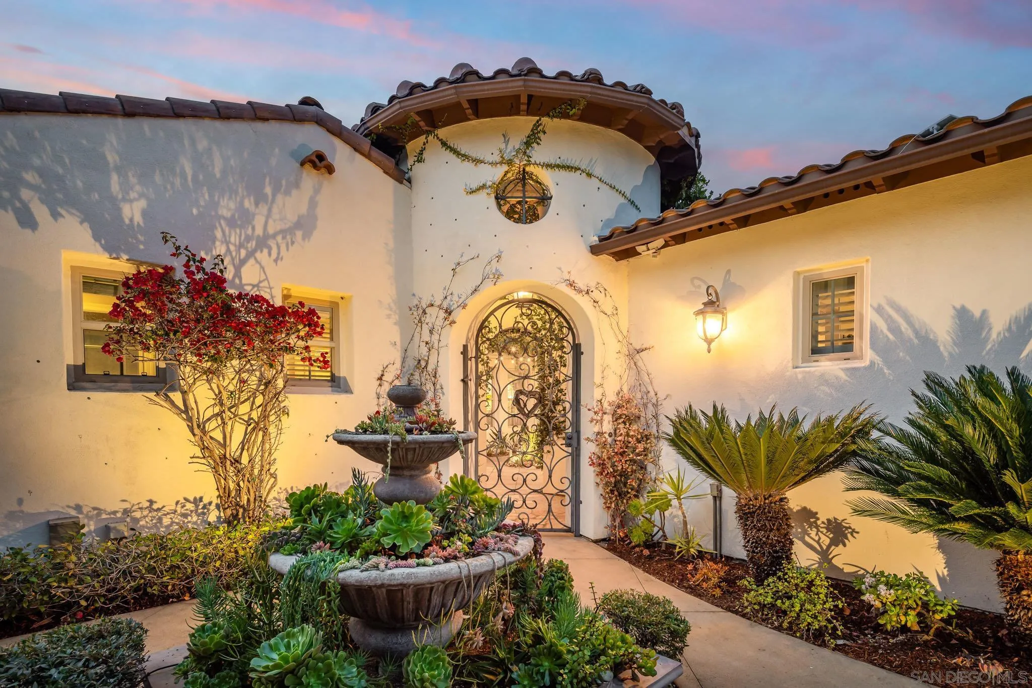 San Diego, California 92127, United States, 4 Bedrooms Bedrooms, ,4 BathroomsBathrooms,Residential,Active,6540