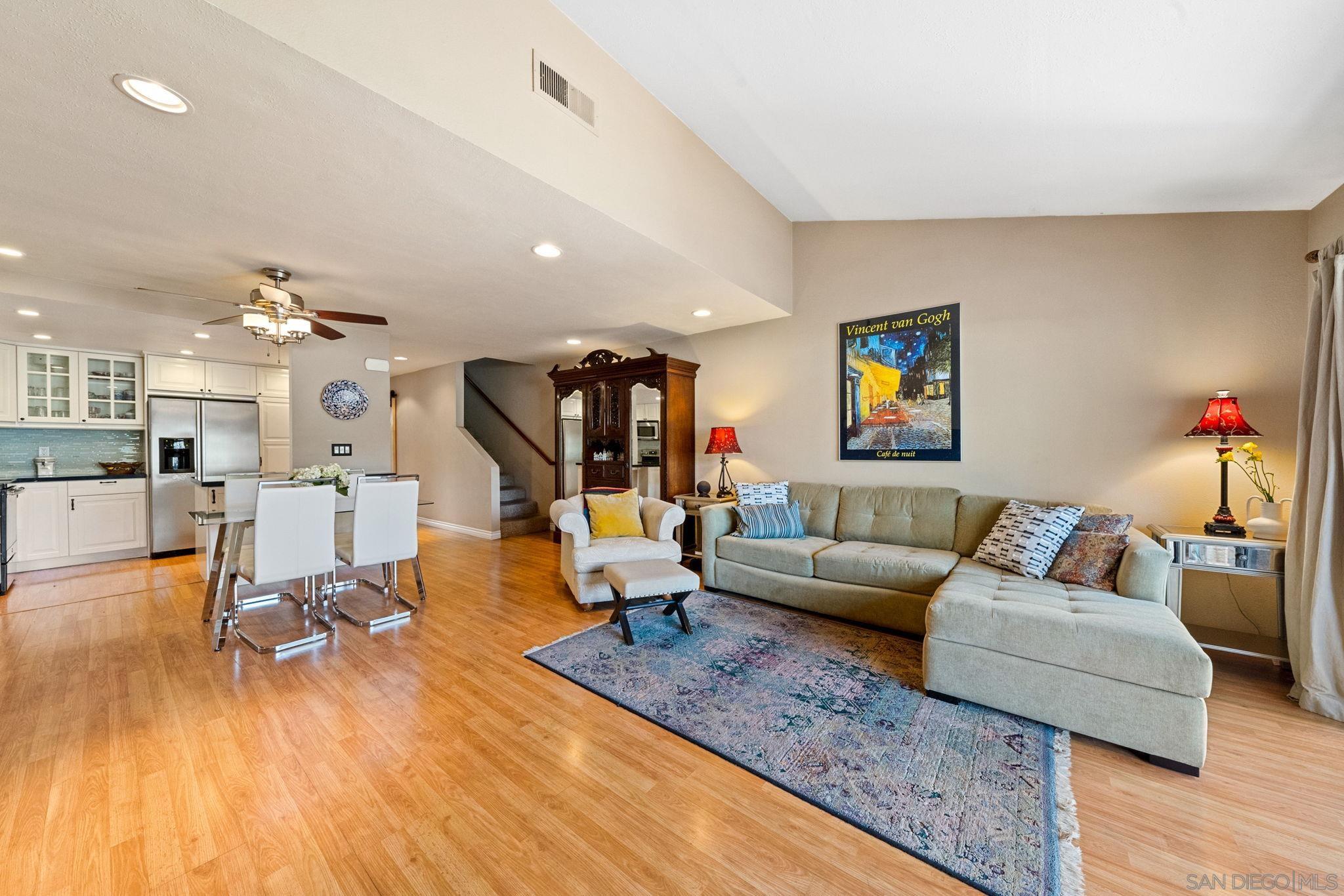 7715 Saranac Pl 8