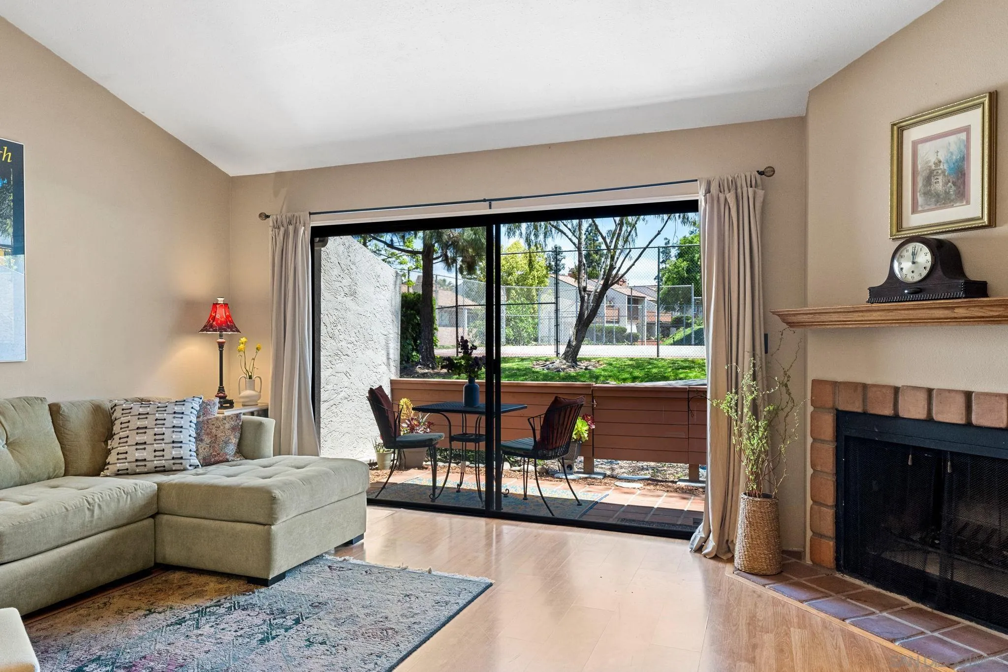 La Mesa, California 91942, United States, 2 Bedrooms Bedrooms, ,3 BathroomsBathrooms,Residential,Active,120390