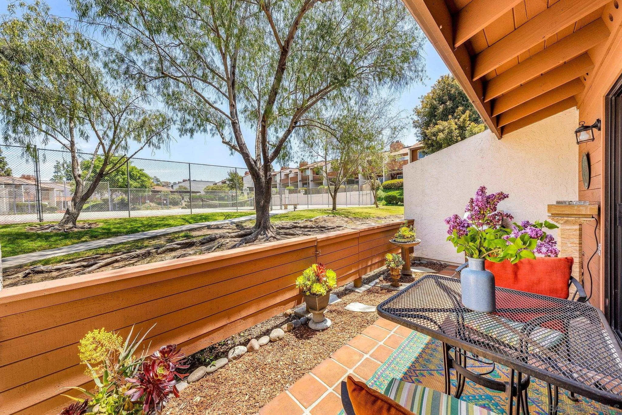 La Mesa, California 91942, United States, 2 Bedrooms Bedrooms, ,3 BathroomsBathrooms,Residential,Active,120390