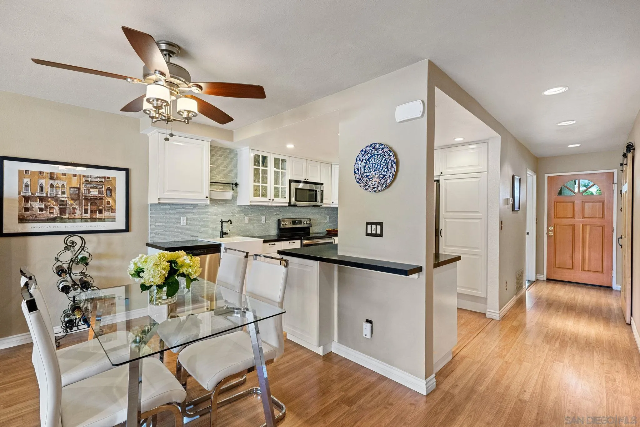 La Mesa, California 91942, United States, 2 Bedrooms Bedrooms, ,3 BathroomsBathrooms,Residential,Active,120390