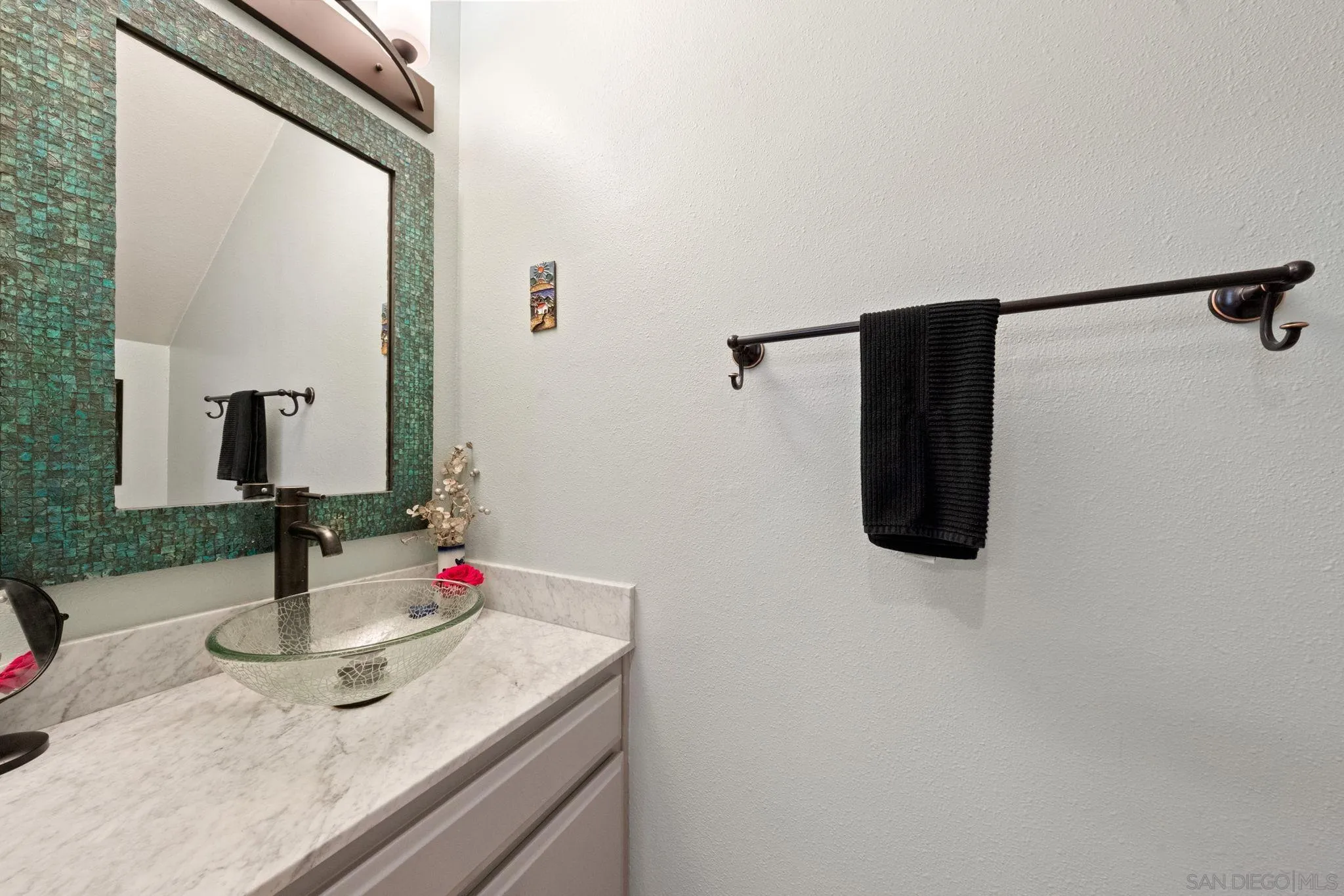 La Mesa, California 91942, United States, 2 Bedrooms Bedrooms, ,3 BathroomsBathrooms,Residential,Active,120390