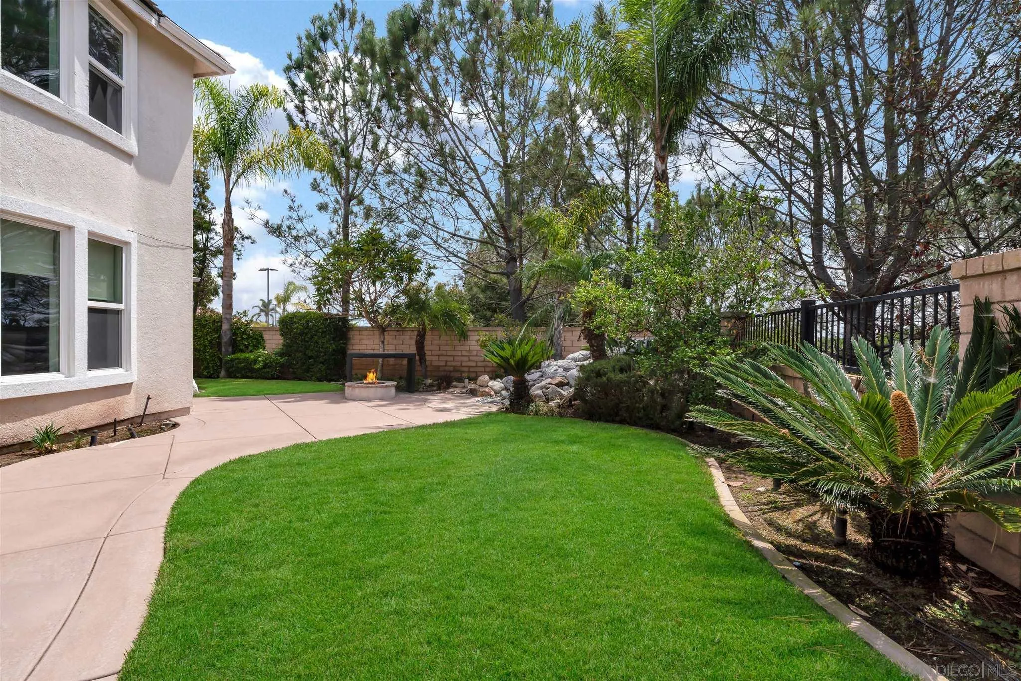 San Diego, California 92130, United States, 5 Bedrooms Bedrooms, ,5 BathroomsBathrooms,Residential,Active,11225