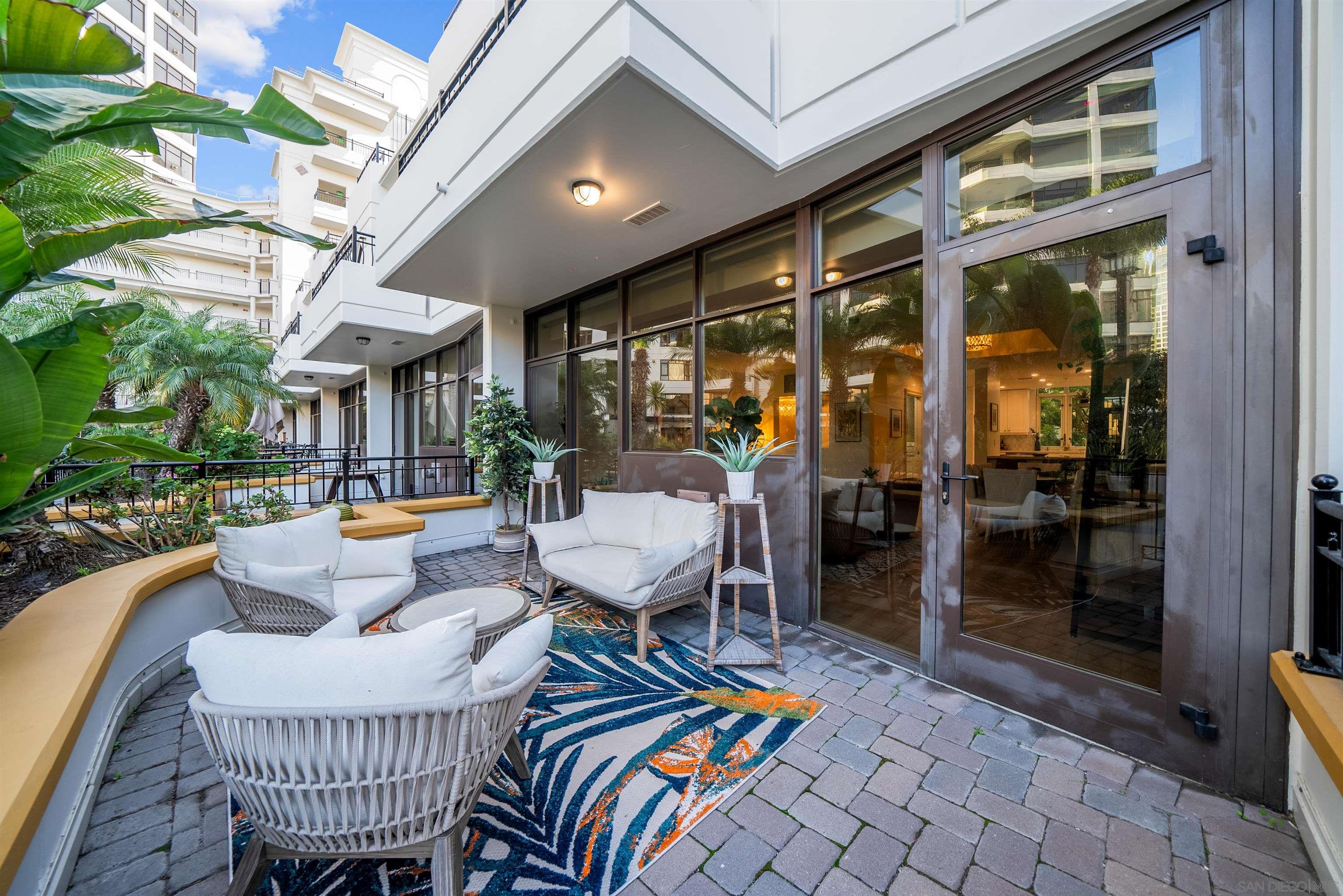 700 W Harbor Drive TH5