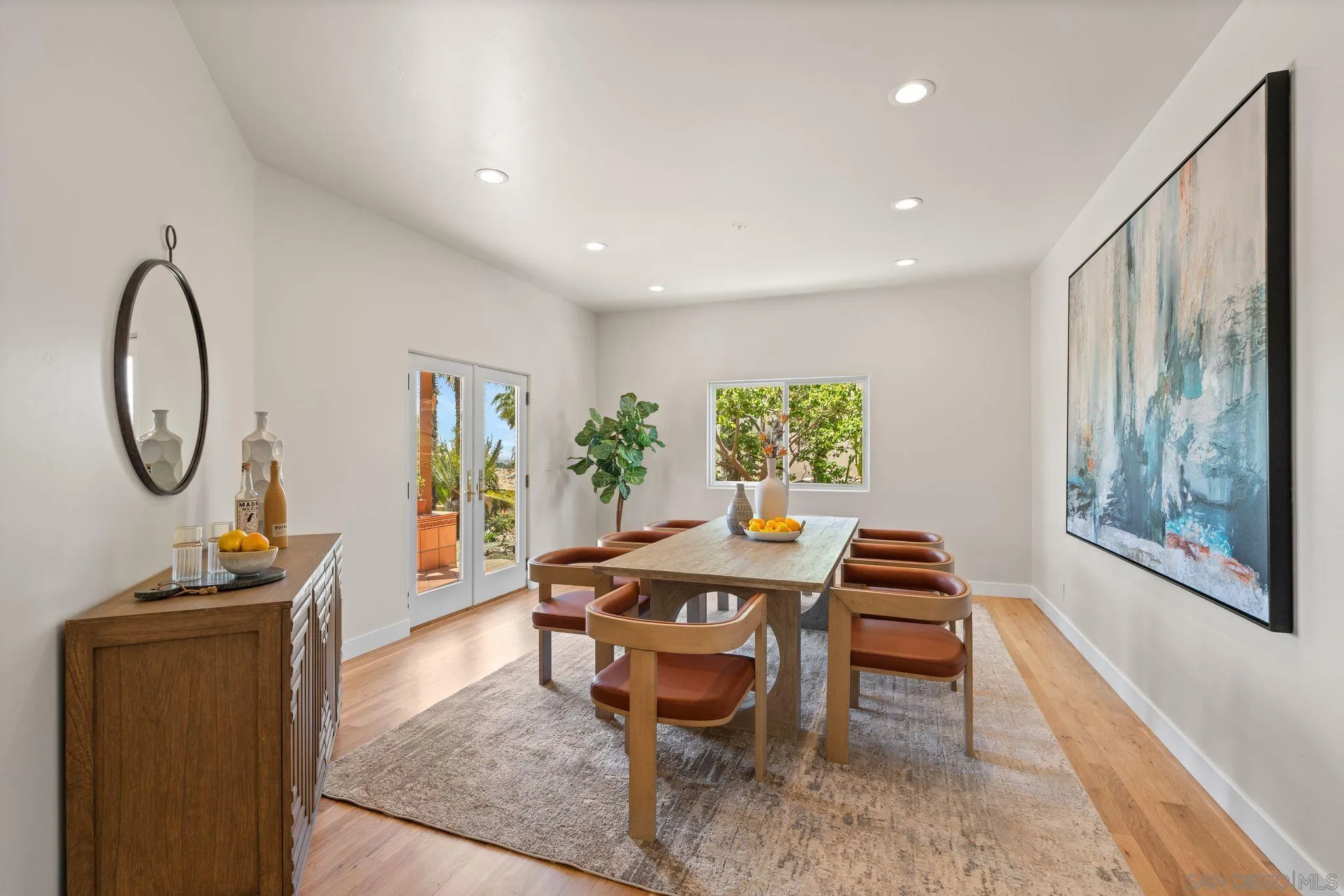 San Diego, California 92110, United States, 4 Bedrooms Bedrooms, ,3 BathroomsBathrooms,Residential,Active,127893