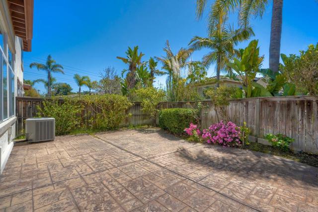 1769 Nerine Way