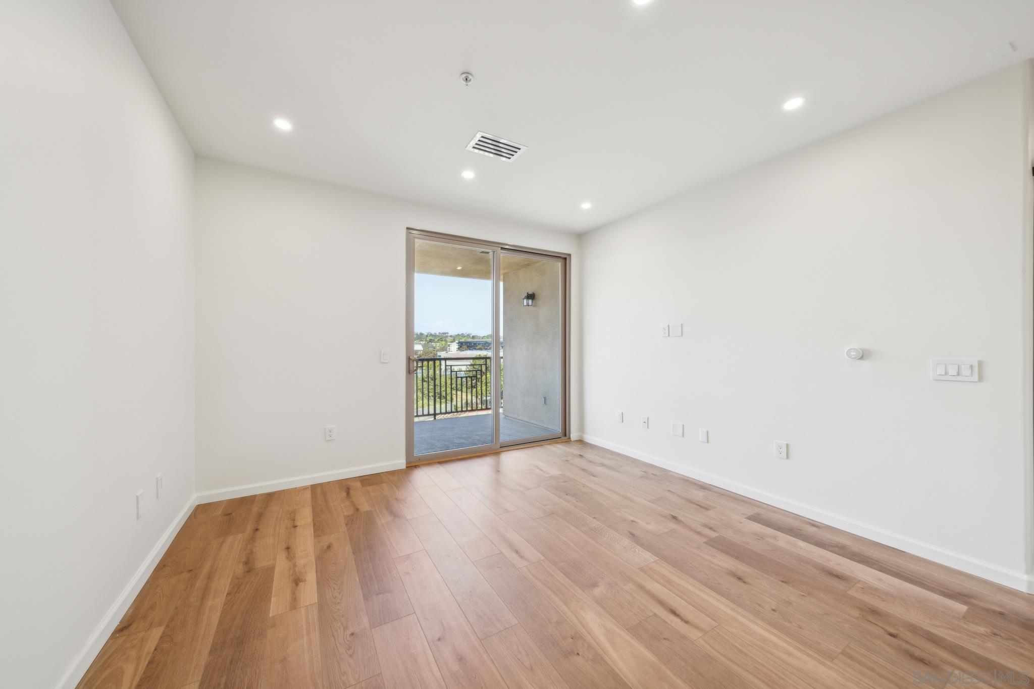 3877  Pell Place  313