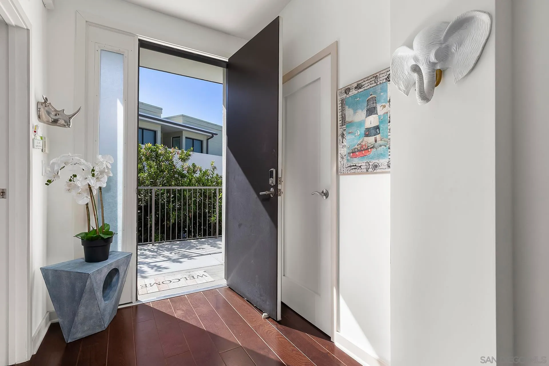 La Jolla, California 92037, United States, ,1 BathroomBathrooms,Residential,Pending,14042