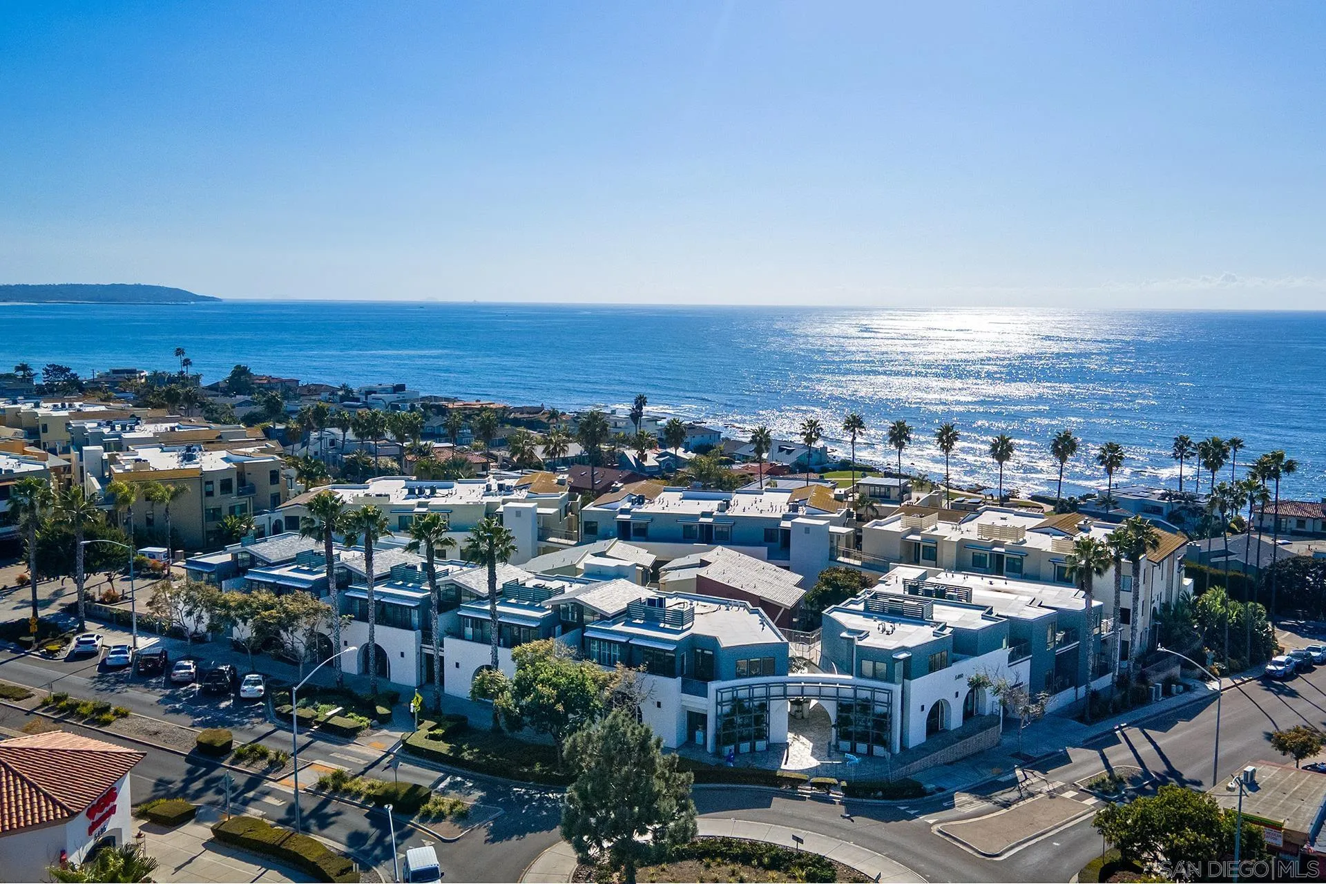 La Jolla, California 92037, United States, ,1 BathroomBathrooms,Residential,Pending,14042