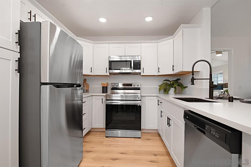 17161  Alva Rd  1536