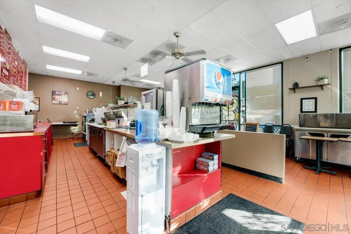 El Cajon, California 92020, United States, ,Commercial,Active,106718