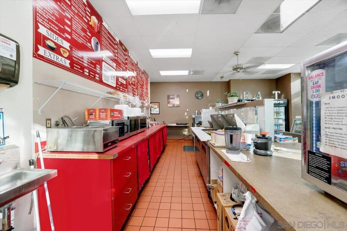 El Cajon, California 92020, United States, ,Commercial,Active,106718