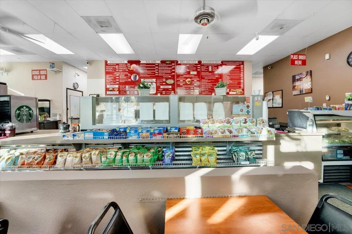 El Cajon, California 92020, United States, ,Commercial,Active,106718