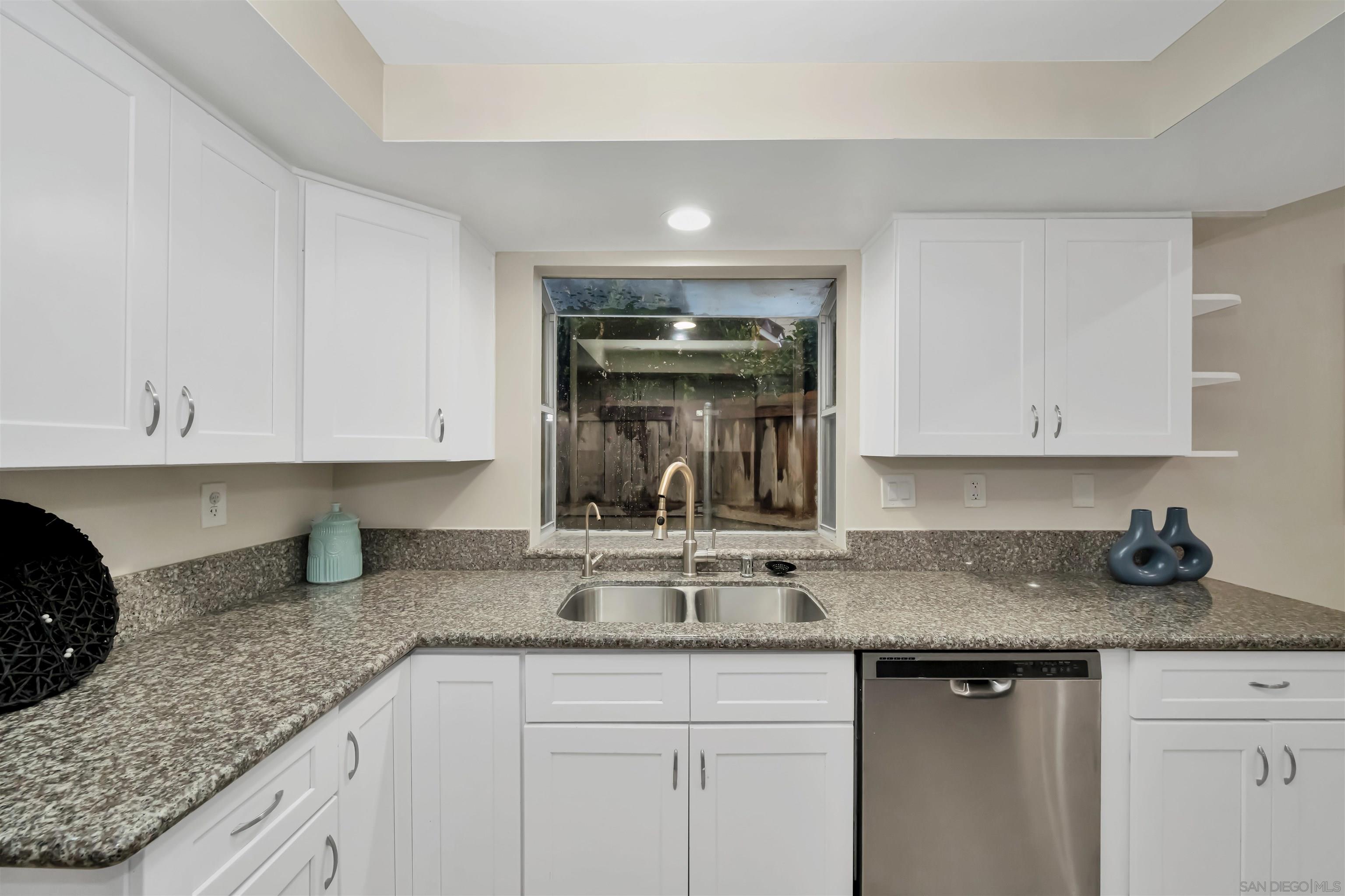 10678 Rancho Carmel Dr