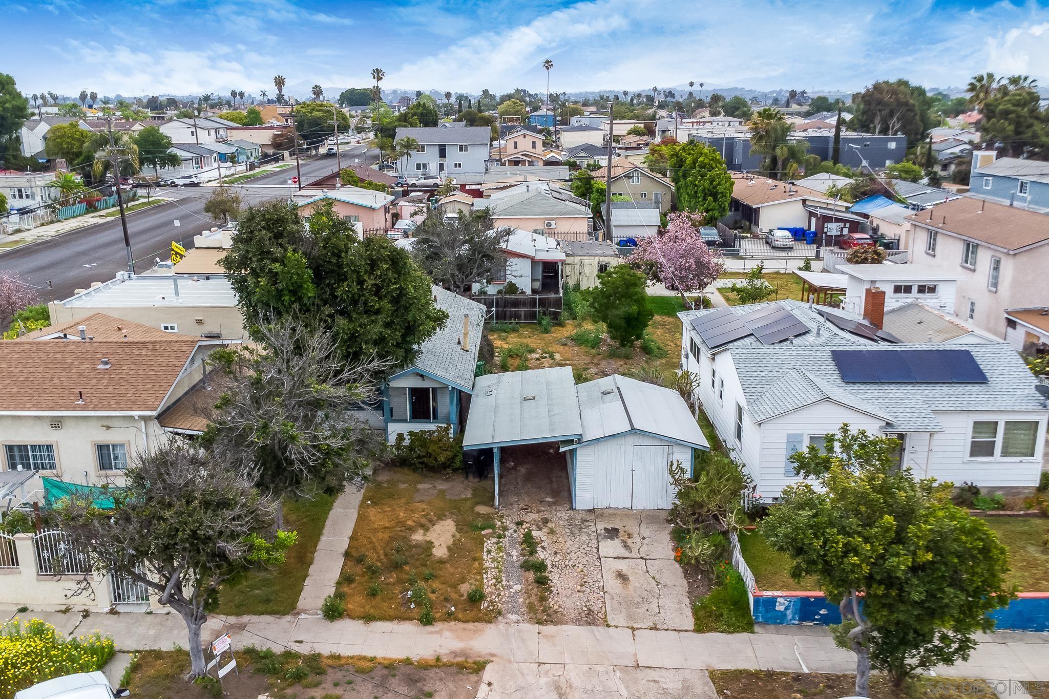 3587 Marlborough Ave