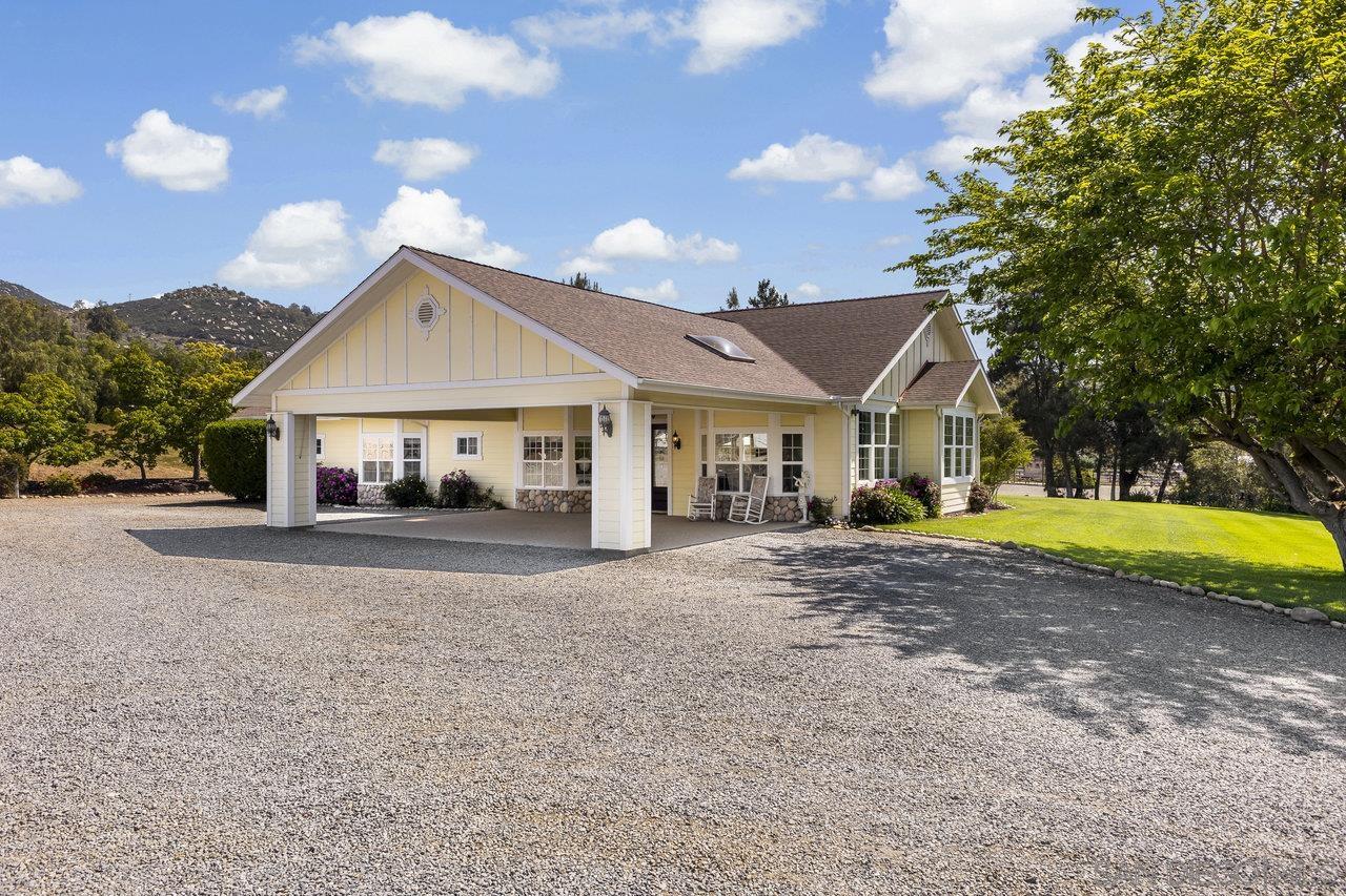 3232 N Twin Oaks Valley Rd