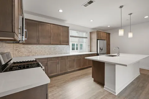2379 Element Way Unit 4, Chula Vista, CA 91915 - #: 250016910