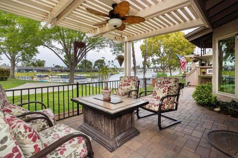 1564 Via Brisa Del Lago San Marcos CA 92078