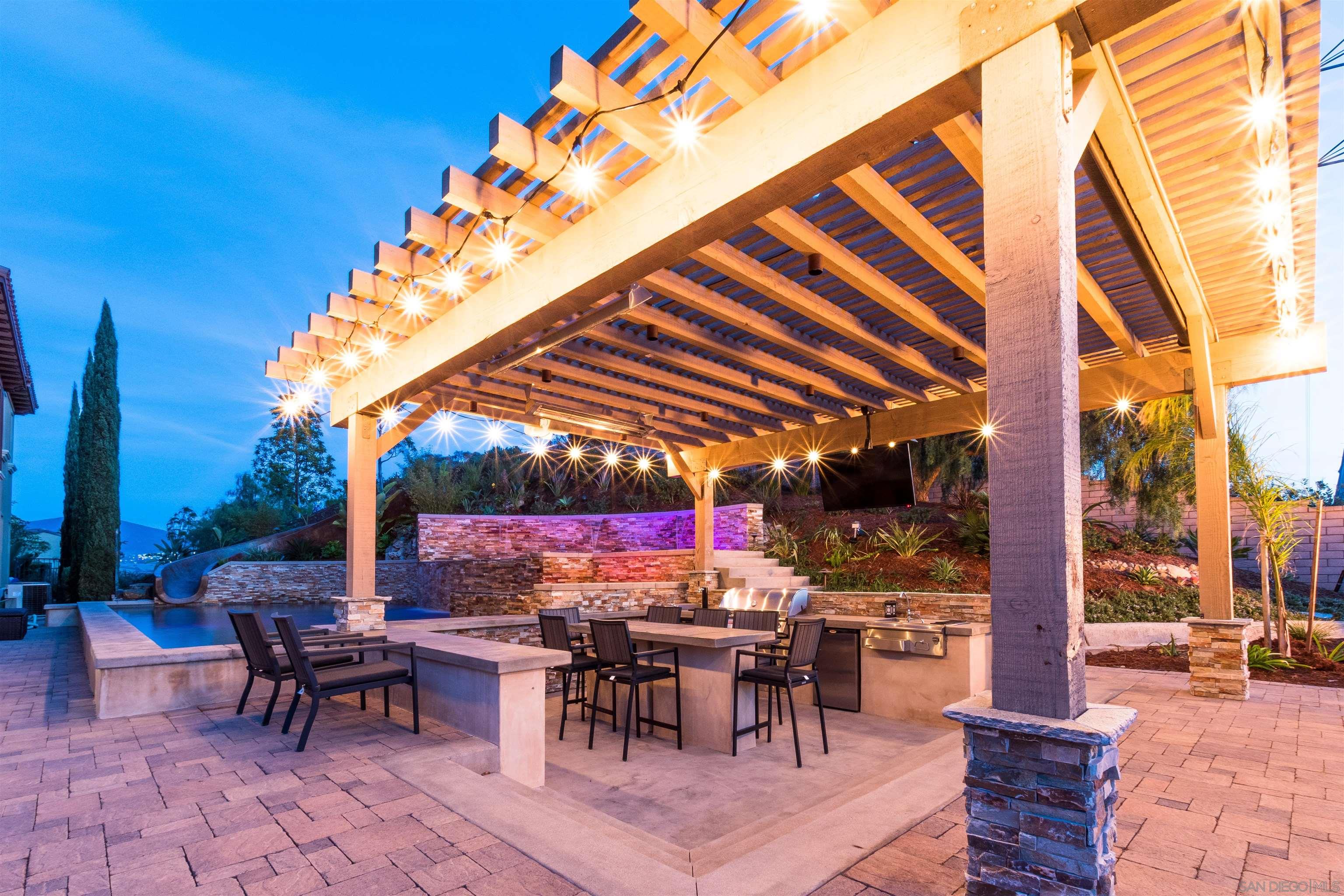 7359 Rancho Catalina Trl