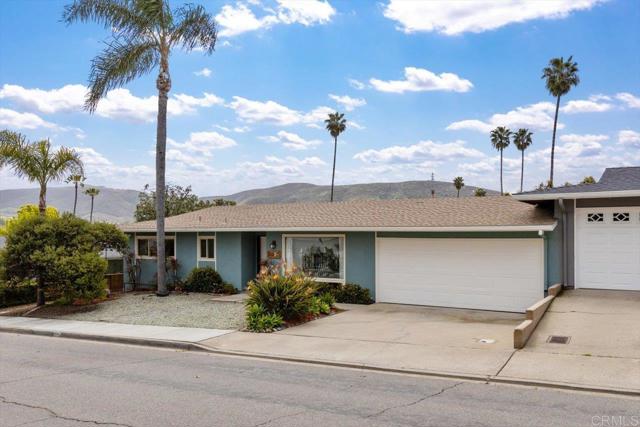 1615 La Tierra Lane