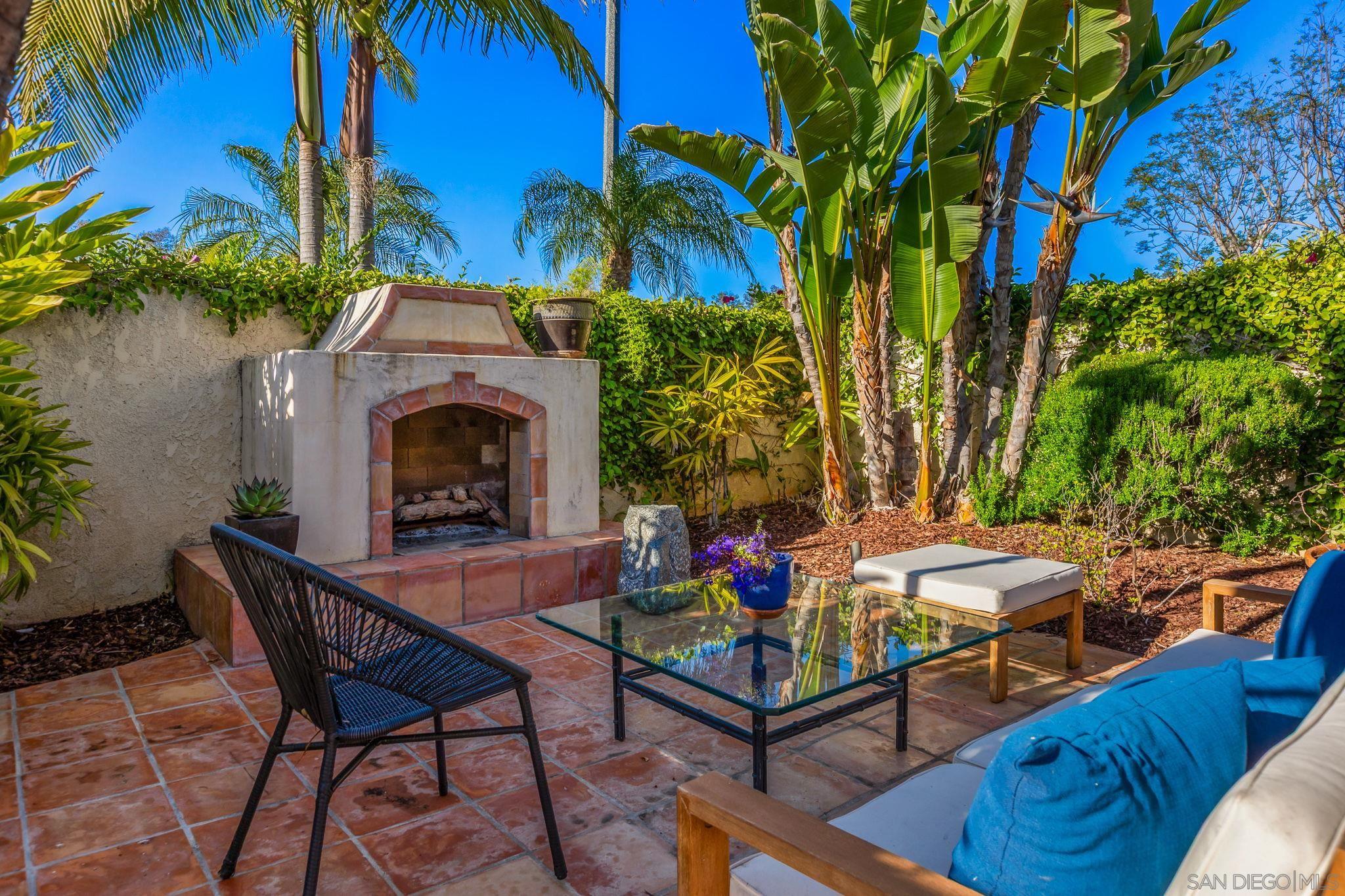 27126 Mariscal Ln