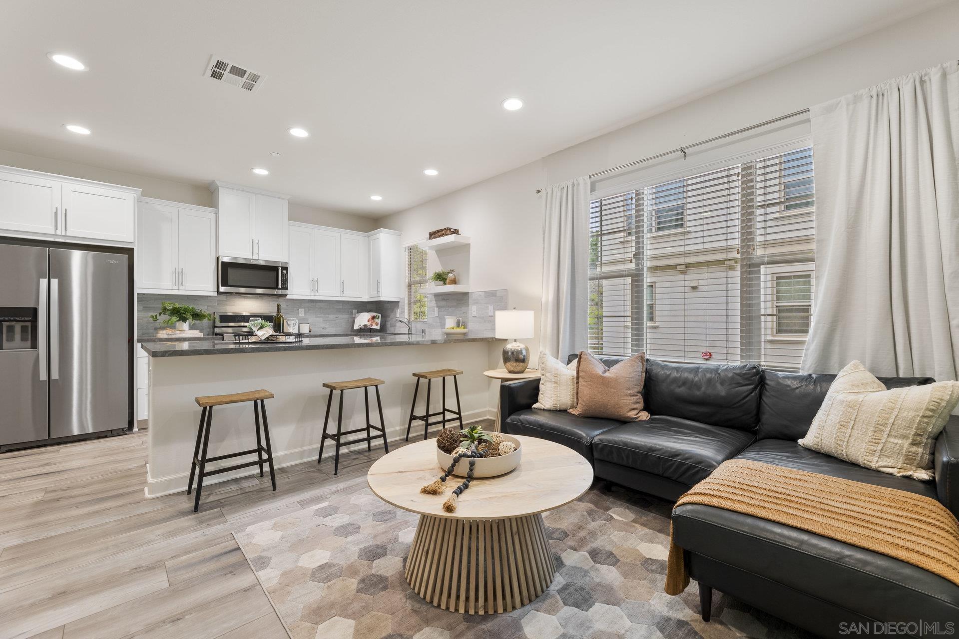 145 Lazurite Rd
