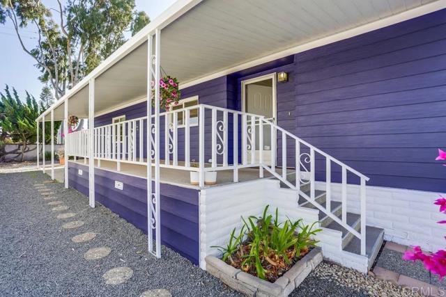276 N El Camino Real