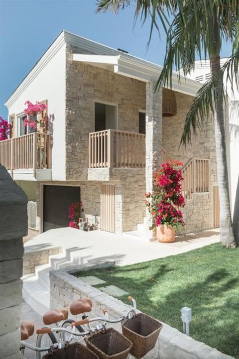 listing image 52