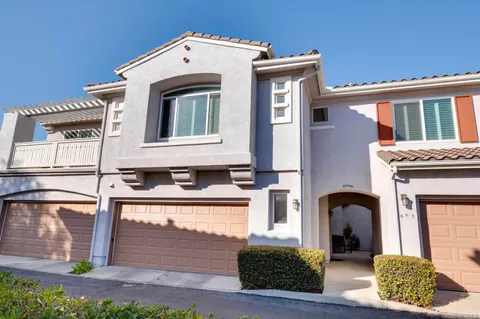 10948 Ivy Hill Dr Unit 8, San Diego, CA 92131 - #: 240027980