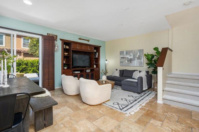 17011 Calle Trevino