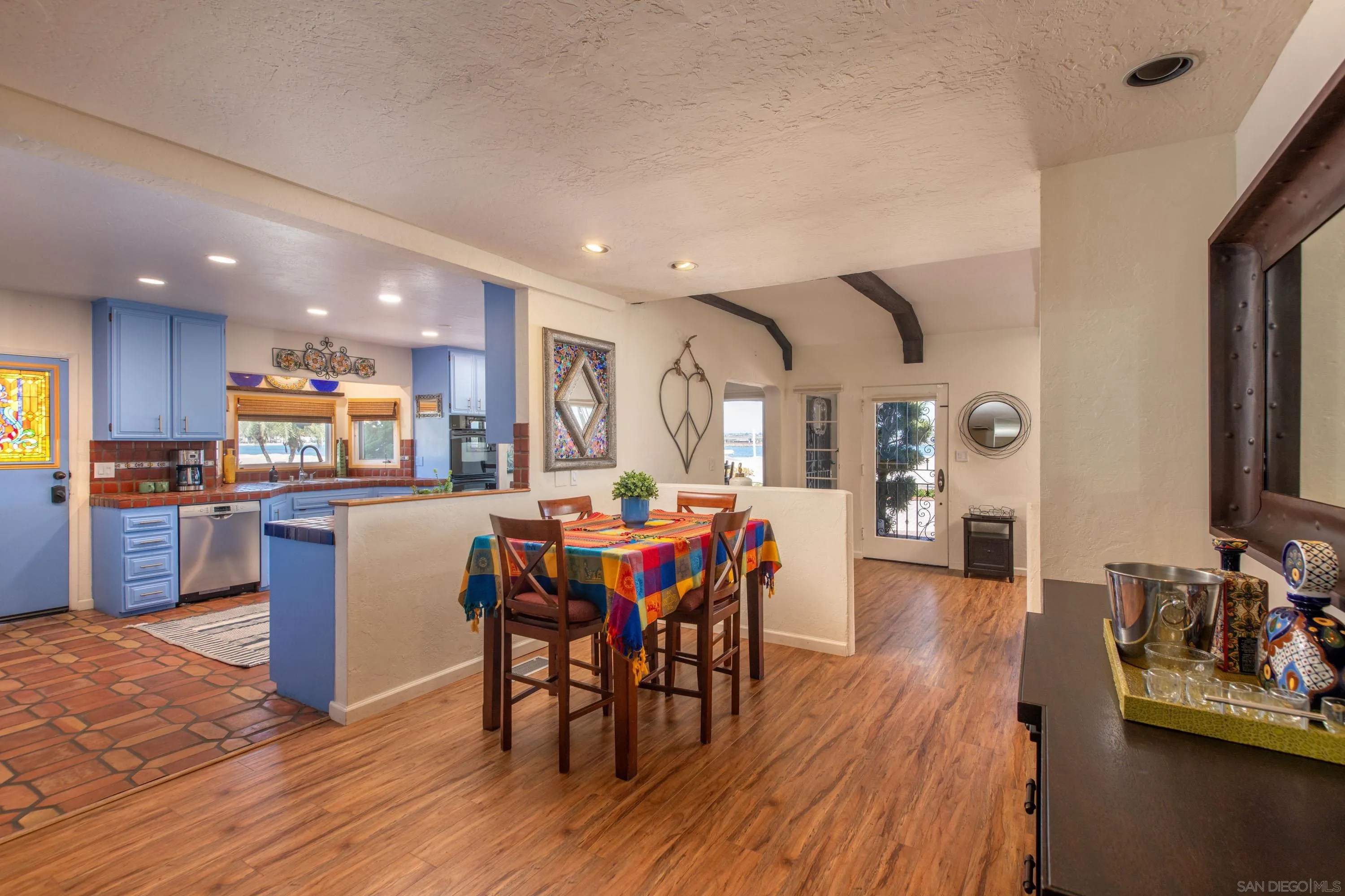 San Diego, California 92109, United States, 3 Bedrooms Bedrooms, ,3 BathroomsBathrooms,Residential,Active,20821