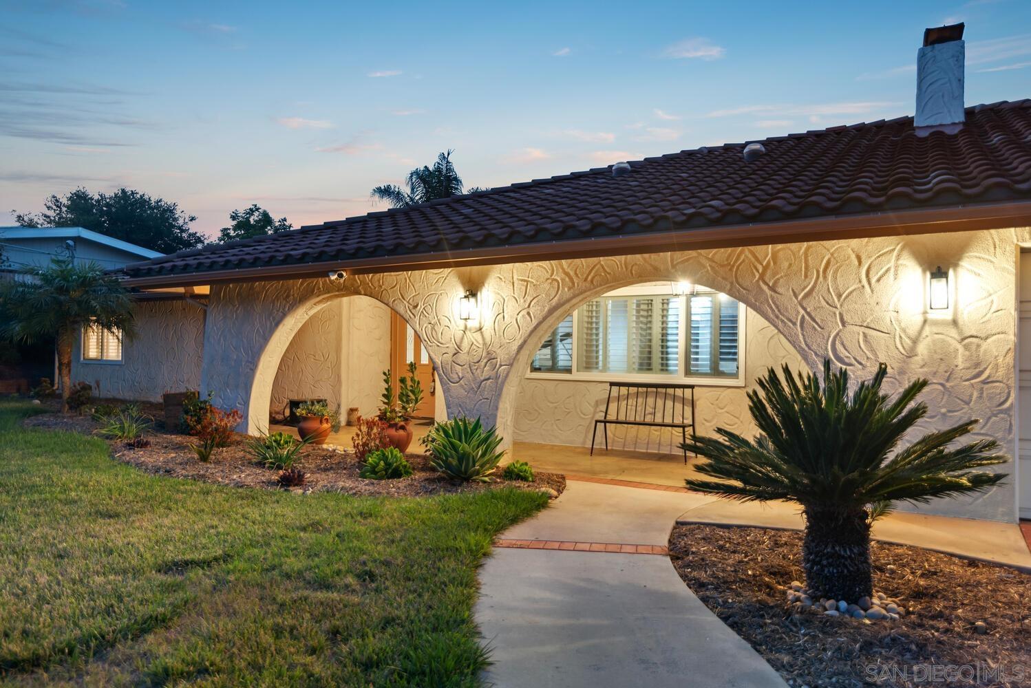1654 Palomino Ln