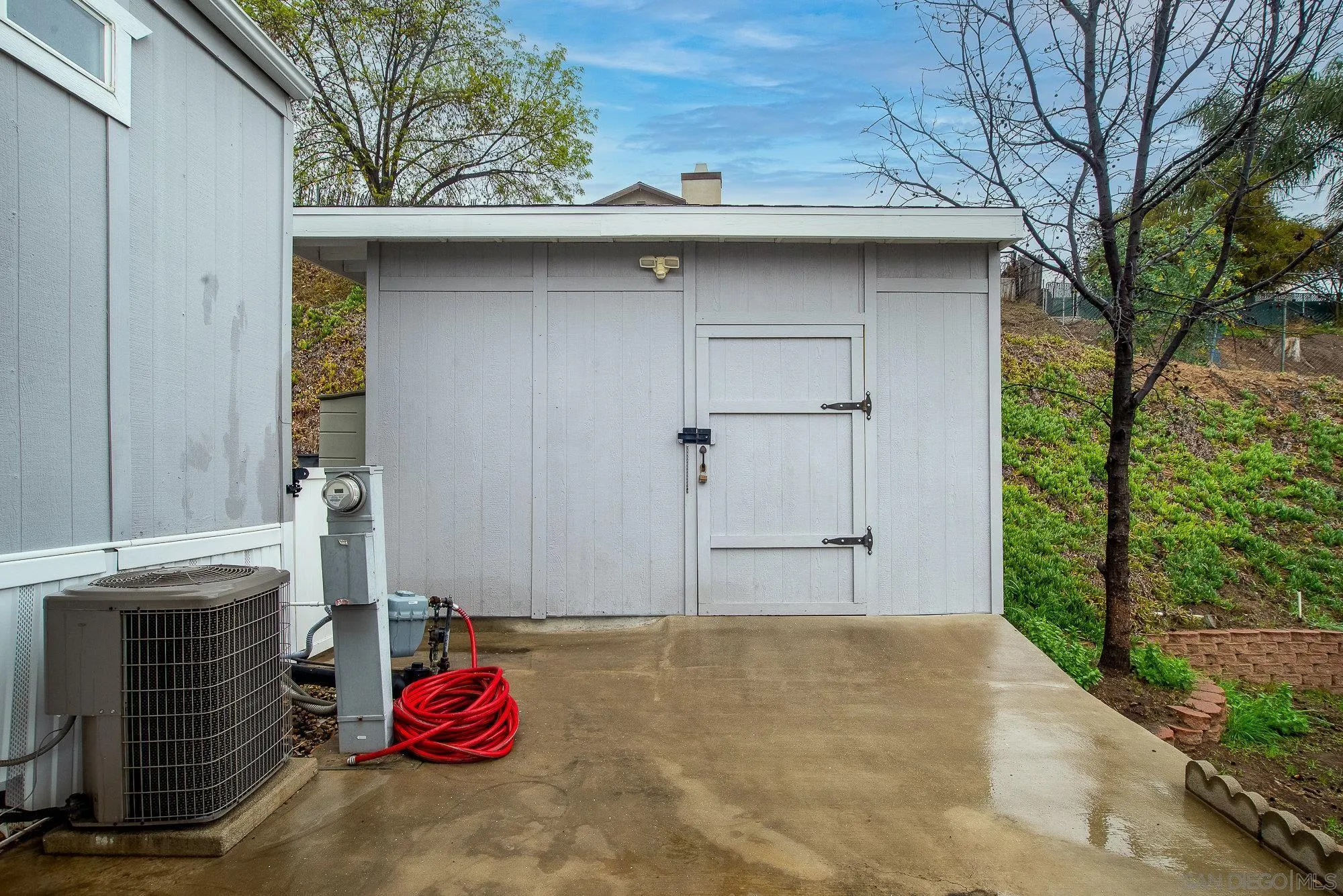 Lakeside, California 92040, United States, 3 Bedrooms Bedrooms, ,2 BathroomsBathrooms,Residential,Active,1757