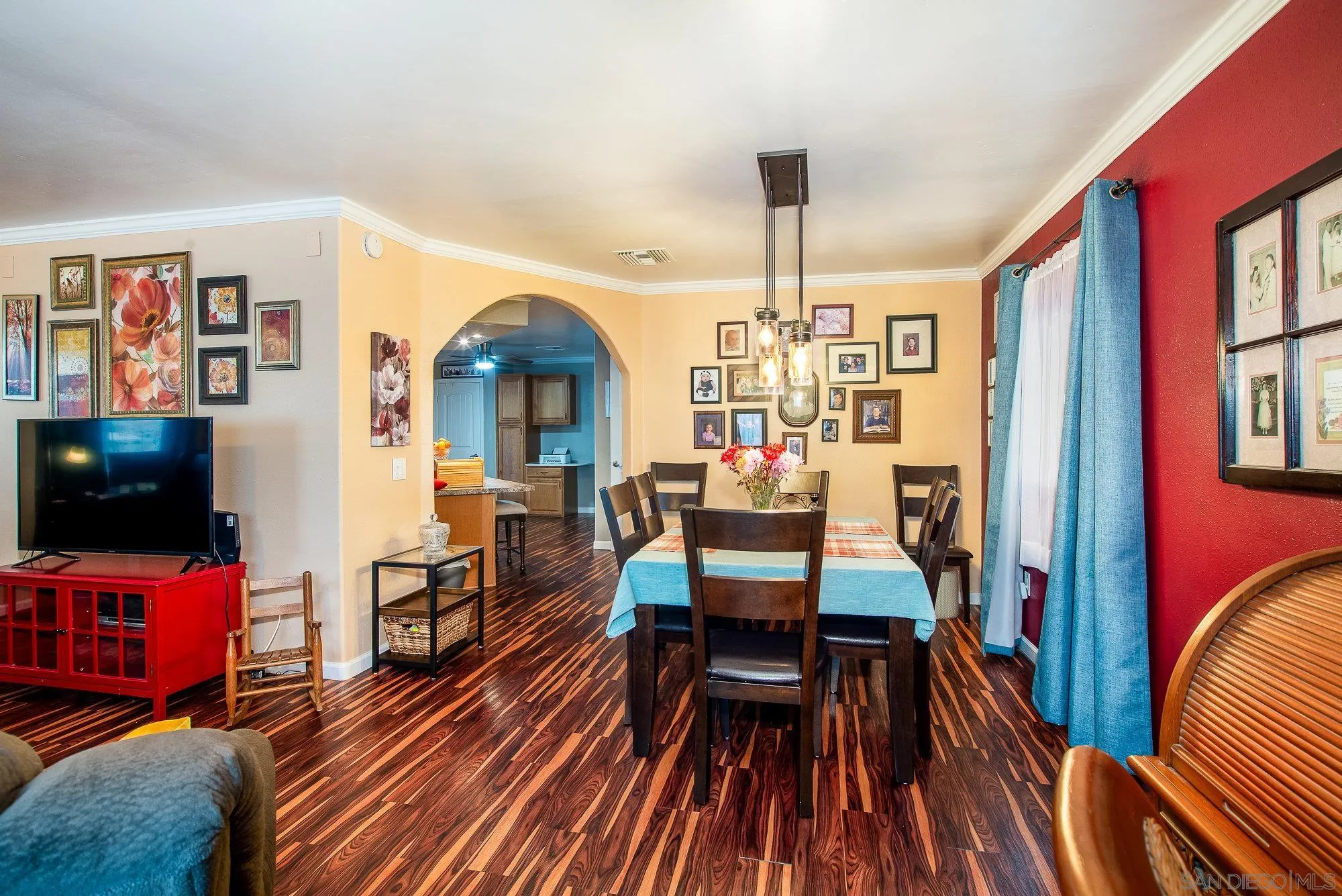 Lakeside, California 92040, United States, 3 Bedrooms Bedrooms, ,2 BathroomsBathrooms,Residential,Active,1757