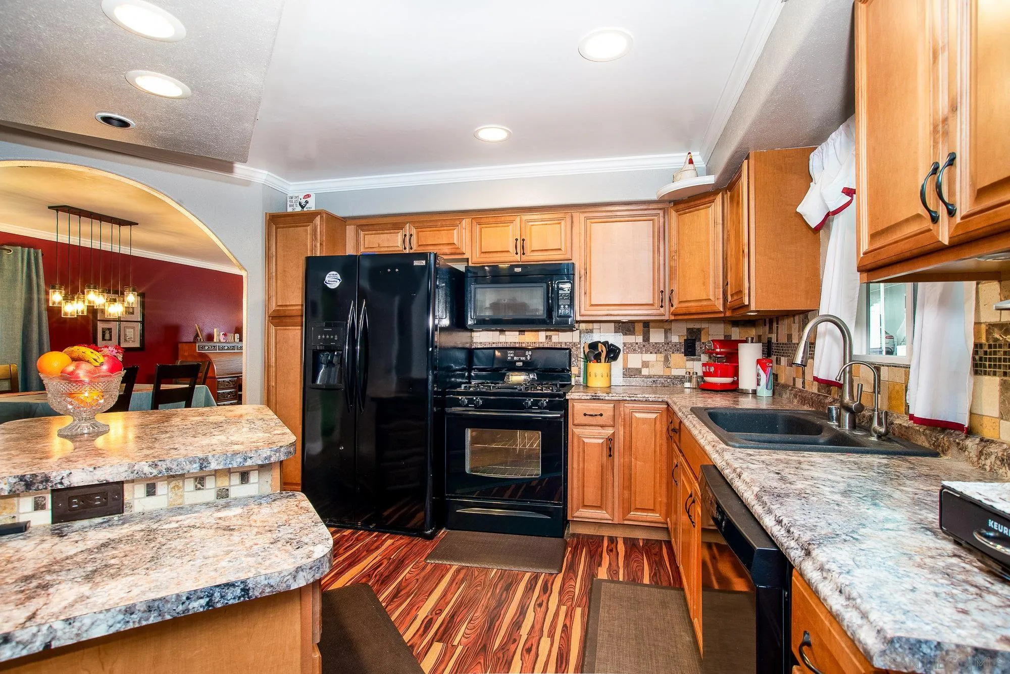 Lakeside, California 92040, United States, 3 Bedrooms Bedrooms, ,2 BathroomsBathrooms,Residential,Active,1757